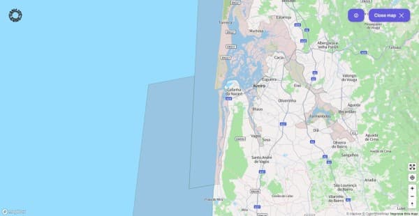 Map section from Vanlifezone displaying a Natura 2000 environmental protection area in Portugal. The highlighted zones are illustrated in a lighter shade, contrasting with the surrounding terrain. Cities such as Aveiro, Gafanha da Nazaré, and Praia de Mira are visible, along with various road networks including A1, A17, and A25 highways. The map features a blue ocean backdrop, a 'Close map' option in the upper right corner, and Mapbox and OpenStreetMap attributions in the bottom right, indicating the map's sources and contributions.